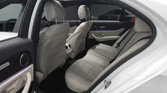 2023 Mercedes-Benz E-Class E250 AMG Line — фото 12