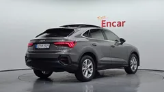2022 Audi Q3 35 TDI Premium Sportback — фото 2