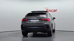 2022 Audi Q3 35 TDI Premium Sportback — фото 4