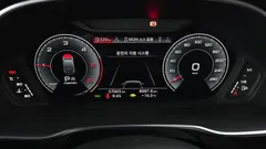 2022 Audi Q3 35 TDI Premium Sportback — фото 8