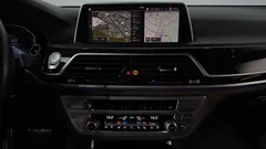 2022 BMW 7-Series 745Le iPerformance M Sport — фото 13