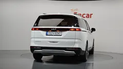 2022 Kia Carnival Diesel 9-Seater Prestige — фото 4
