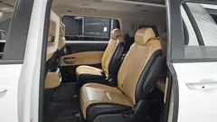 2022 Kia Carnival Diesel 9-Seater Prestige — фото 12