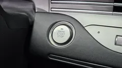 2022 Hyundai Grandeur 3.0 LPi Rent Car — фото 14