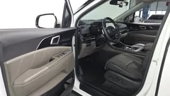 2024 Kia Carnival Diesel 9-Seater Signature — фото 10
