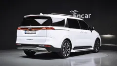 2023 Kia Carnival Diesel 9-Seater Noblesse — фото 2