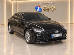 2022 Hyundai Sonata 2.0 — фото 2