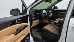 2023 Kia Carnival Diesel 9-Seater Noblesse — фото 11