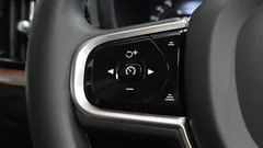 2023 Volvo S60 B5 Ultimate Bright — фото 20