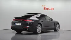 2023 Porsche Panamera 2.9 AWD — фото 2