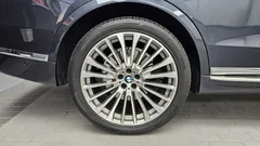 2022 BMW X7 xDrive 40d Design Pure Excellence 6-Seater — фото 5