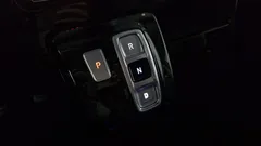2023 Hyundai Staria Lounge 9-Seater — фото 9
