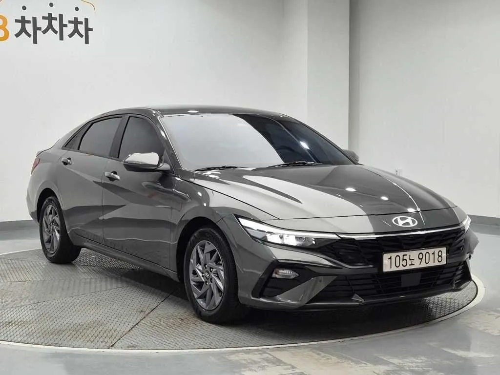 2024 Hyundai AVANTE Modern