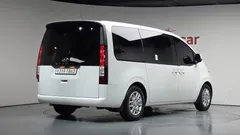 2022 Hyundai Staria L3.5 Tourer 9-Seater — фото 2