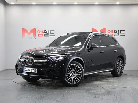 2023 Mercedes-Benz GLC-Class GLC300 4MATIC AMG Line