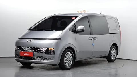 2022 Hyundai Staria Cargo 5-Seater