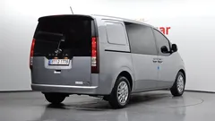 2022 Hyundai Staria Cargo 5-Seater — фото 2