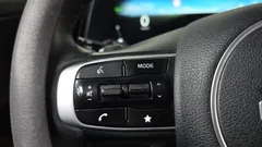 2024 Kia Sportage Signature 2WD — фото 17