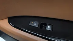 2024 Kia Sportage Signature 2WD — фото 20