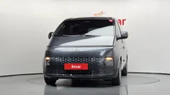 2023 Hyundai Staria Tourer 9-Seater — фото 3