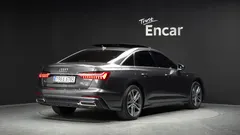 2022 Audi A6 45 TFSI Quattro Premium — фото 2
