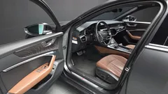 2022 Audi A6 45 TFSI Quattro Premium — фото 10