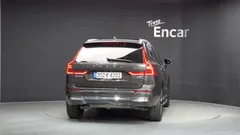2023 Volvo XC60 B6 Ultimate Bright — фото 4