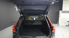 2023 Volvo XC60 B6 Ultimate Bright — фото 20
