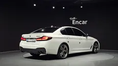 2023 BMW 5-Series M550i xDrive — фото 2
