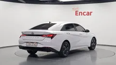 2023 Hyundai Avante Smart — фото 2