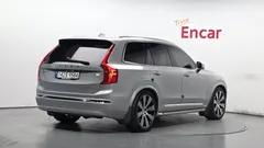 2023 Volvo XC90 T8 Ultimate Bright Hybrid — фото 2