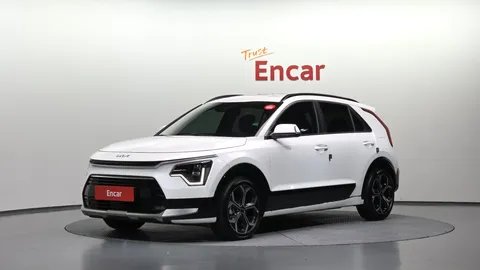 2023 Kia Niro Signature