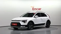 2023 Kia Niro Signature — фото 1