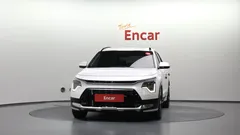2023 Kia Niro Signature — фото 3