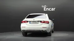 2023 Mercedes-Benz E-Class E220d 4MATIC Exclusive — фото 4
