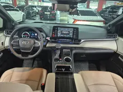 2022 Toyota Sienna 2.5 Hybrid 2WD — фото 7