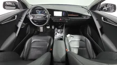 2022 Kia Niro Signature — фото 7