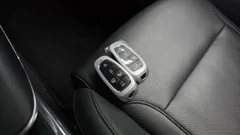 2022 Hyundai Grandeur 3.0 LPi Rent Car — фото 15