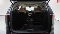 2023 Kia Carnival Diesel 9-Seater Noblesse — фото 19