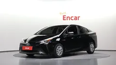 2022 Toyota Prius 1.8 — фото 12