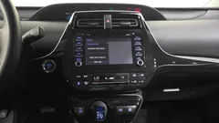 2022 Toyota Prius 1.8 — фото 18