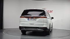 2023 Kia Carnival Diesel 9-Seater Noblesse — фото 4