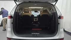 2023 Kia Carnival Diesel 9-Seater Noblesse — фото 18