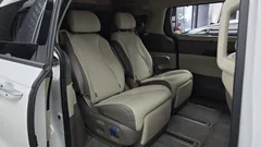 2023 Kia Carnival Gasoline 7-seater Limousine(Special vehicle) — фото 16