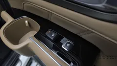 2024 Kia Sorento HEV 1.6 2WD — фото 19