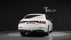 2023 Mercedes-Benz E-Class E250 AMG Line — фото 4