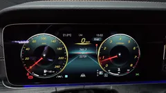 2023 Mercedes-Benz E-Class E250 AMG Line — фото 8