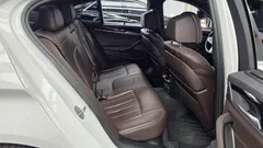 2022 BMW 5-Series 530i xDrive M Sport Package — фото 12
