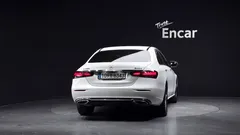 2022 Mercedes-Benz E-Class E350 4MATIC Avantgarde — фото 4