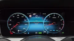 2022 Mercedes-Benz E-Class E350 4MATIC Avantgarde — фото 8